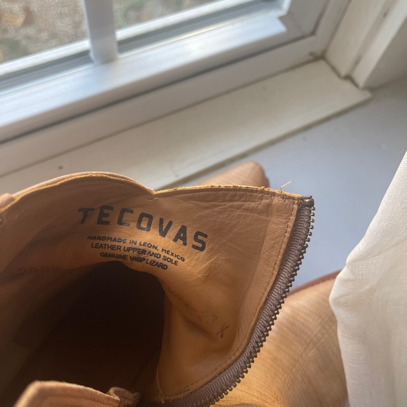 SOLD Tecovas Daisy boots in Sand Relic lizard limited edition sold out - Picture 6 of 6